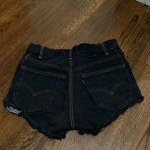 Levi’s Basic Denim Shorts